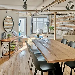  Apartment Lion's Den // Spacious 1500 Sqft Canada
