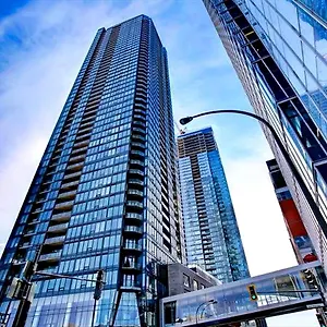  Apartment Spectacular Skyline Views - Downtown - Luxury & Penthouse Canada